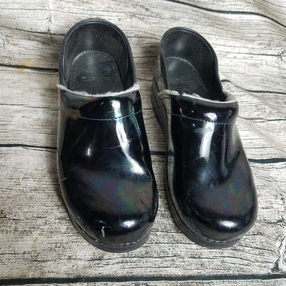 Dansko Black mules Size 39 (8.5-9) fair condition please see pictures - Picture 3 of 5